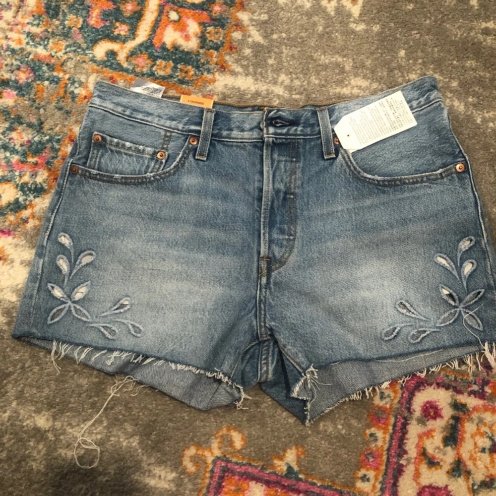 Levi’s  shorts size 30